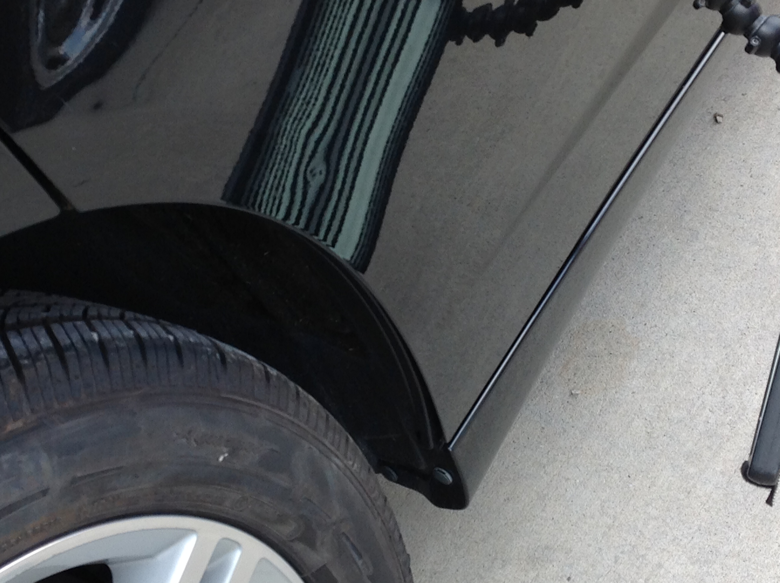 2011 Dodge Charger Passenger Rear Door Dent Removal, Springfield IL, Taylorville IL, Decatur IL, Mobile Dent Repair http://217dent.com