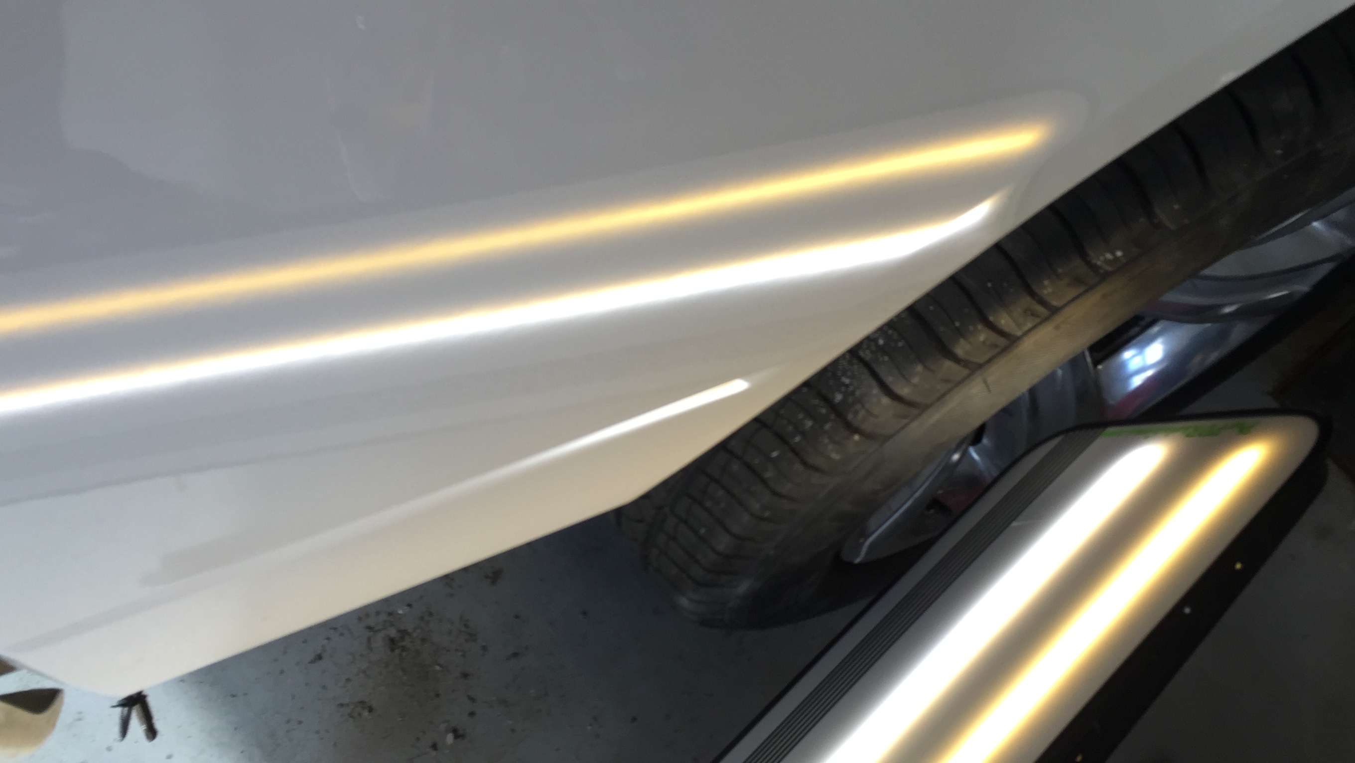 Springfield, IL 2014 Dodge Ram Bedside crease, Paintless Dent Removal, Dent Repair Http://217dent.com