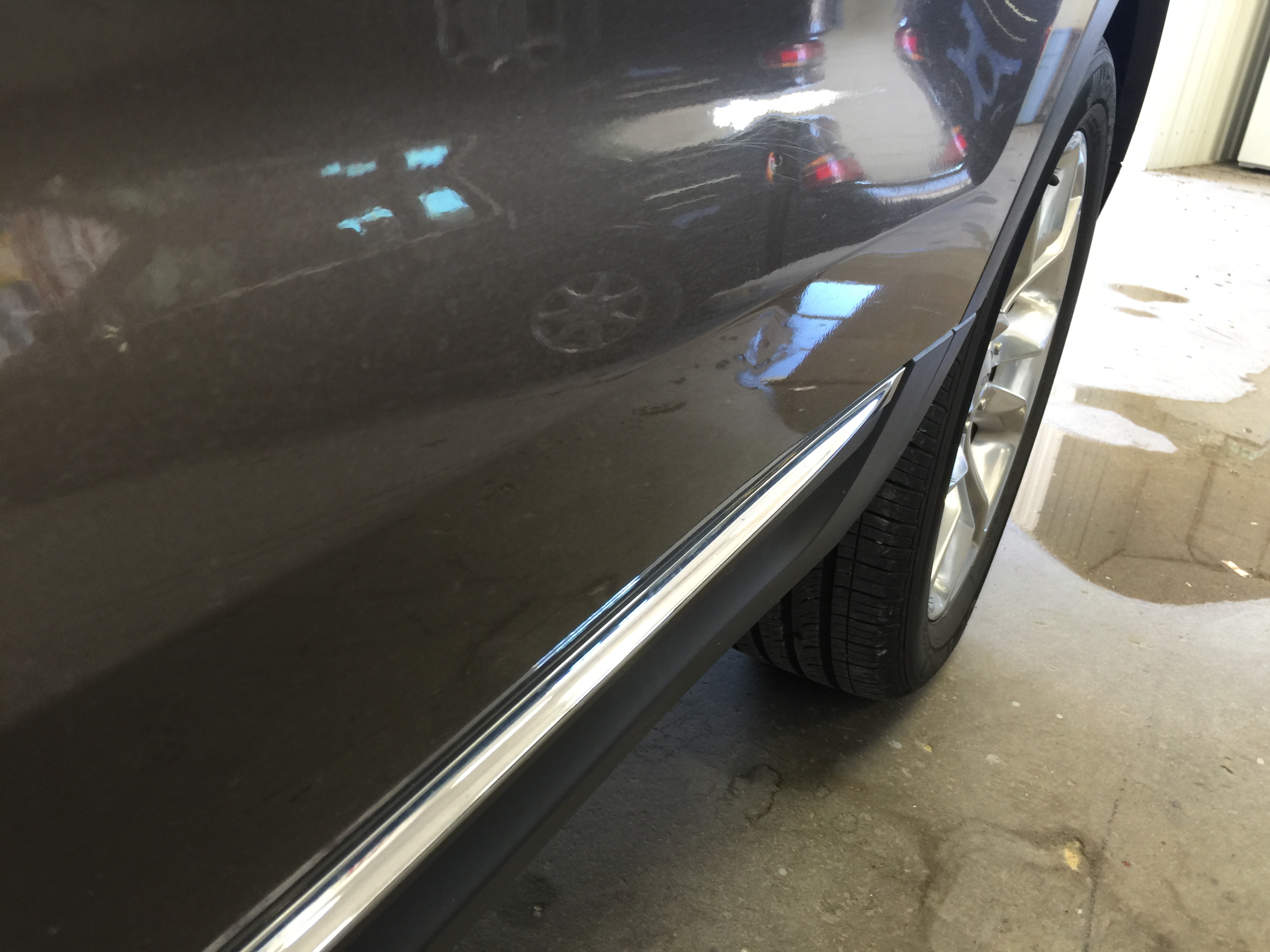 Mobile Dent Repair Springfield IL, 2015 Ford Explorer Drivers Side Rear Door, Dent Removal http://217dent.com
