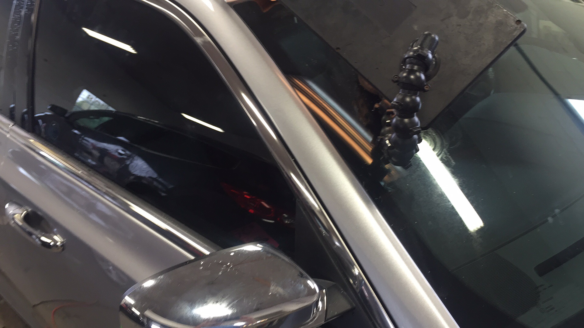2015 Chrysler 300 Sharp Dent Removal on Pillar all glue pull, paintless dent repair, Springfield, IL http://217dent.com