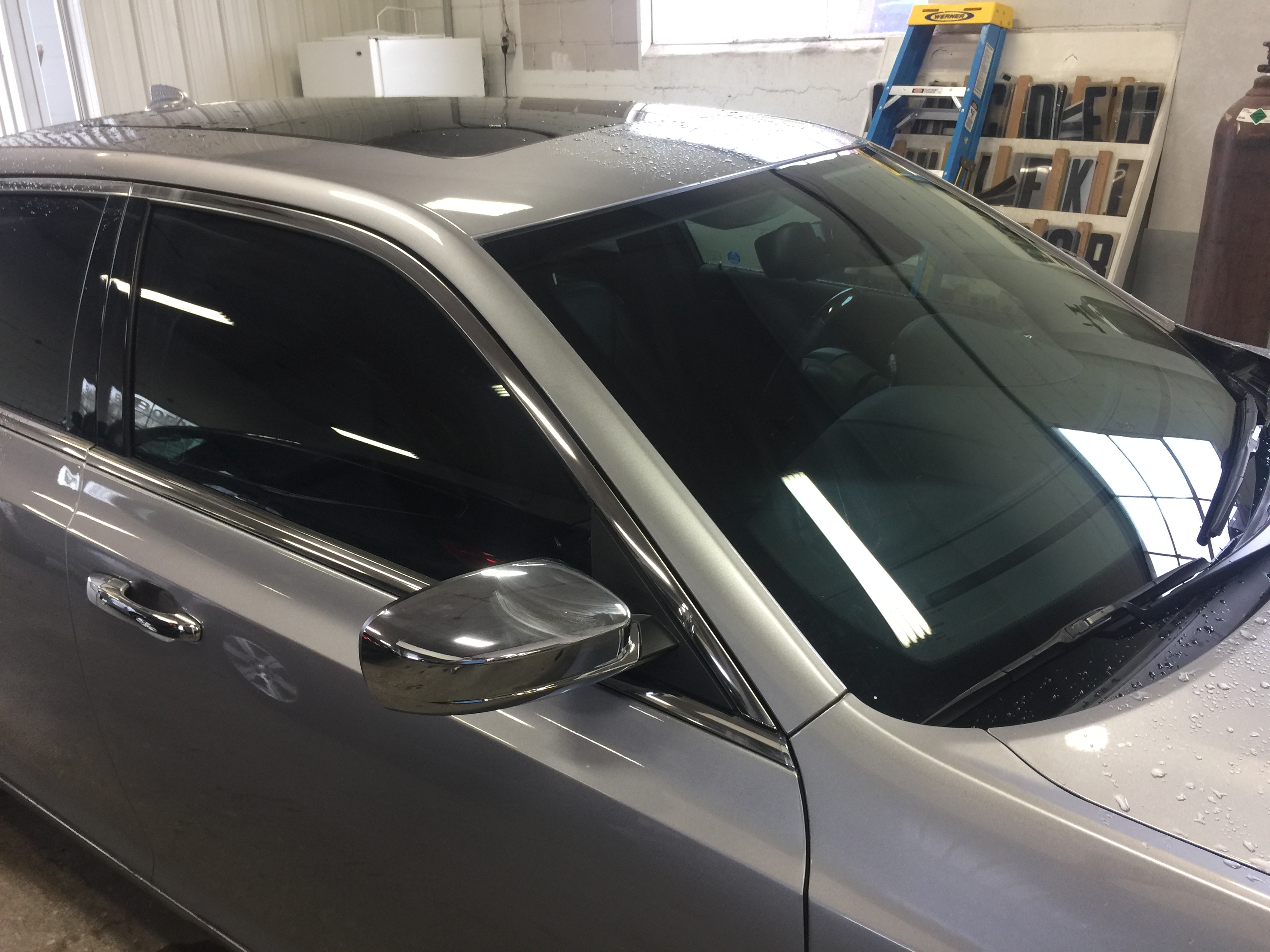 2015 Chrysler 300 Sharp Dent Removal on Pillar all glue pull, paintless dent repair, Springfield, IL https://217dent.com