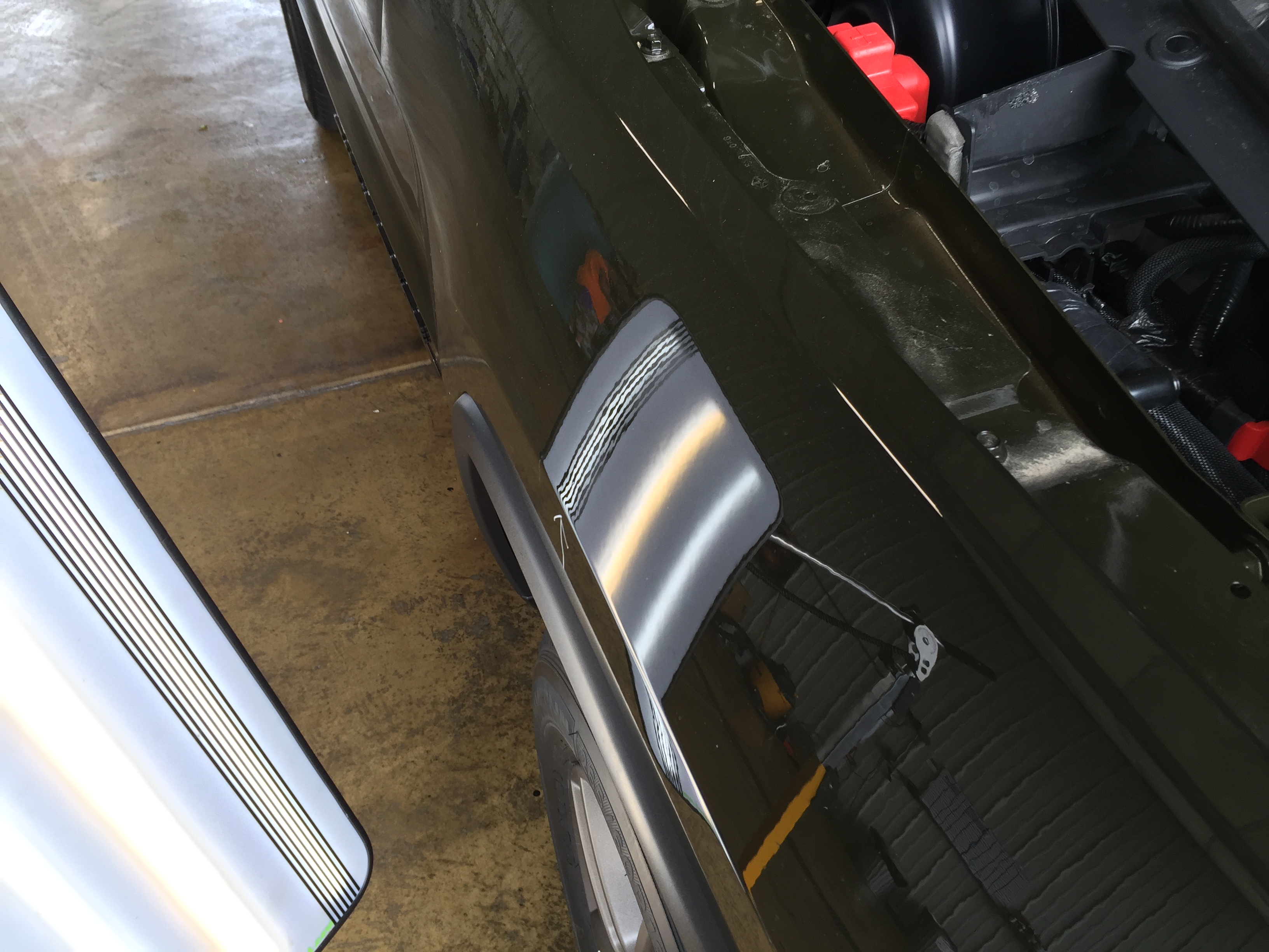 2016 Jeep Grand Cherokee Fender Dent Removed with Paintless Dent Removal, Springfield, IL, https://217dent.com
