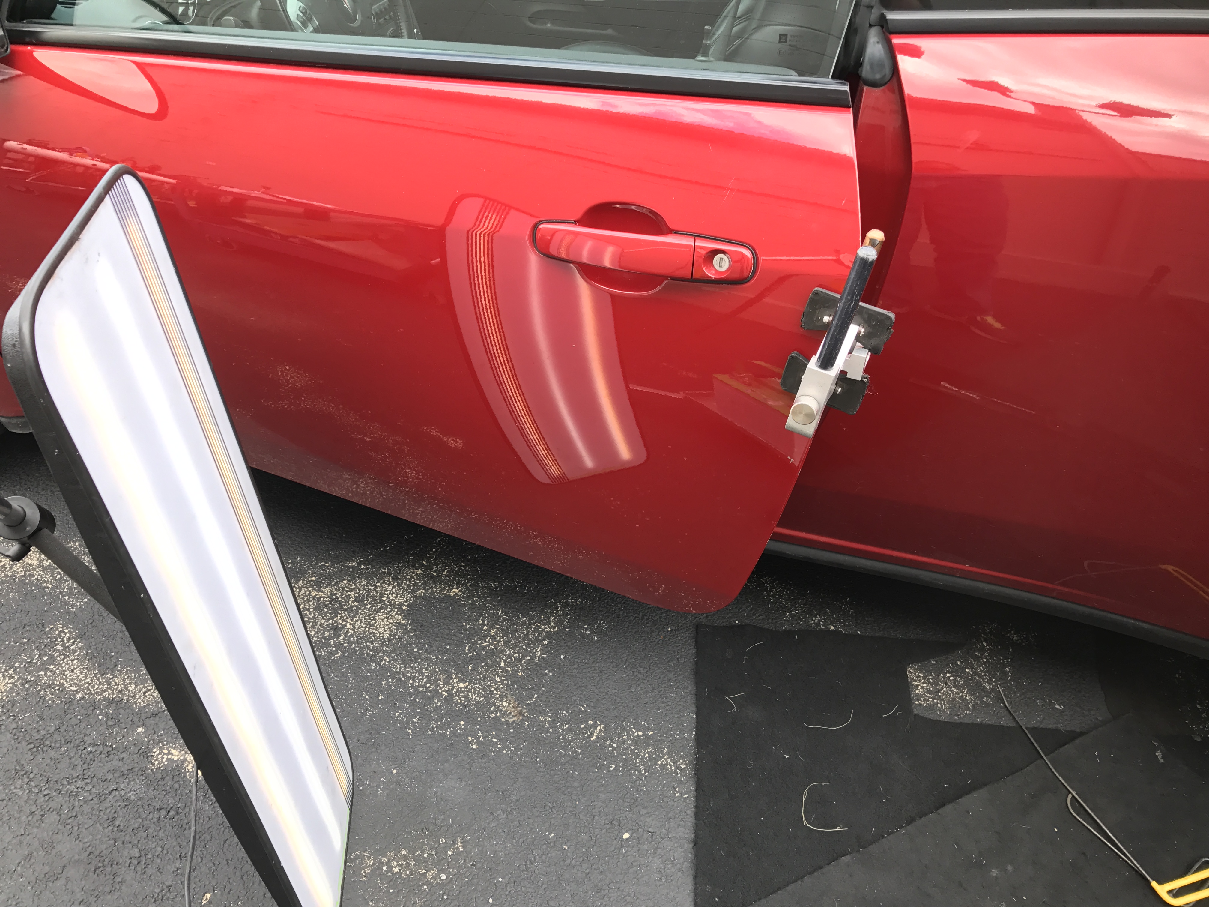 2007 G-6 Dent removal on drivers door and door edge dent repair. https://217dent.com