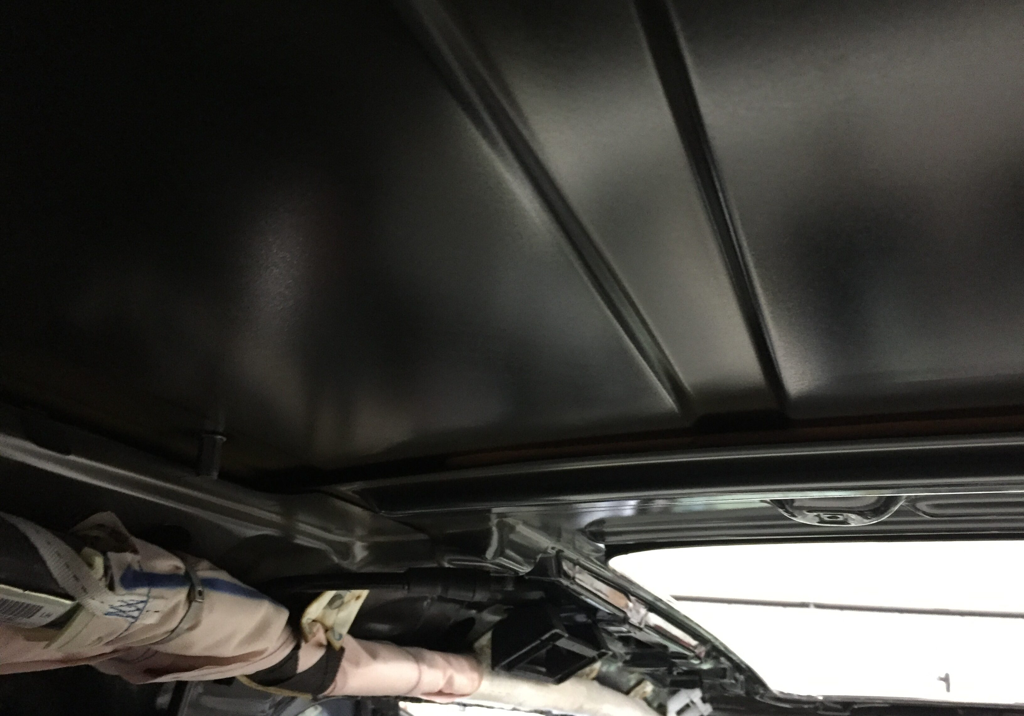 A Peek Under The Headliner of the 2013 Grand Cherokee Dual-Plane Sunroof Removal Pictures. Springfield IL, Pana IL Taylorville IL 217hail.com 217dent.com